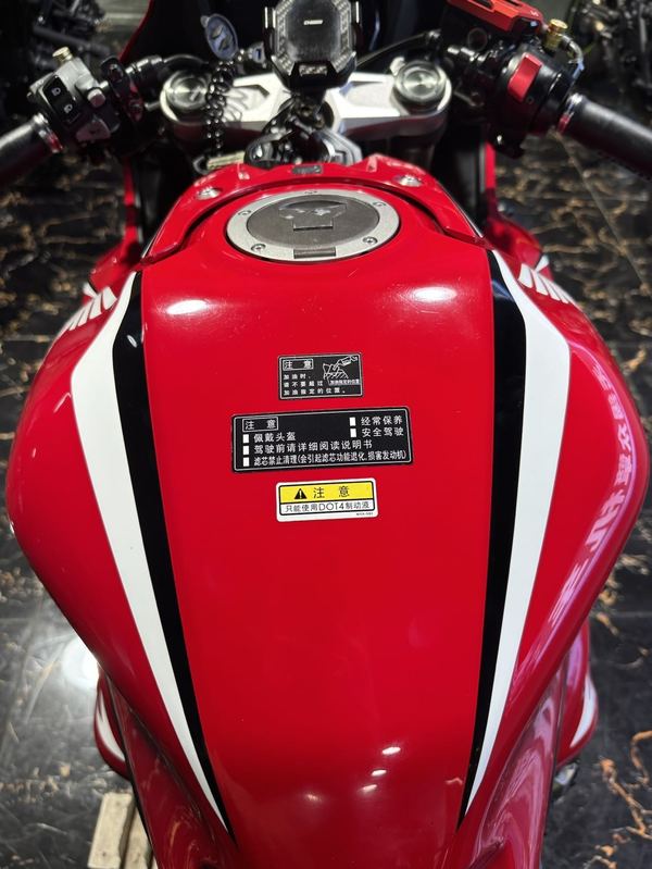 二手本田CBR650R