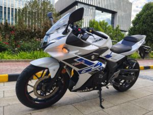 二手豪爵铃木GSX250R