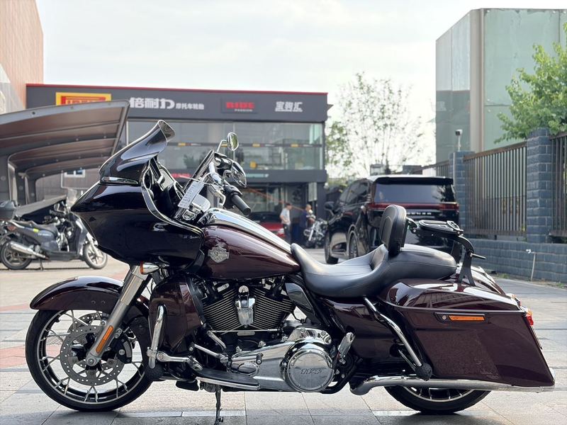 二手哈雷戴维森公路滑翔 Road Glide