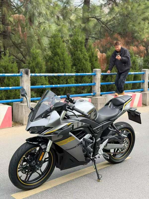 二手无极250RR