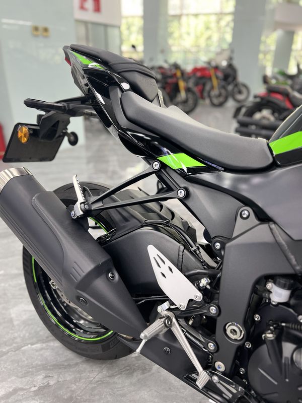 二手川崎Ninja ZX-6R 