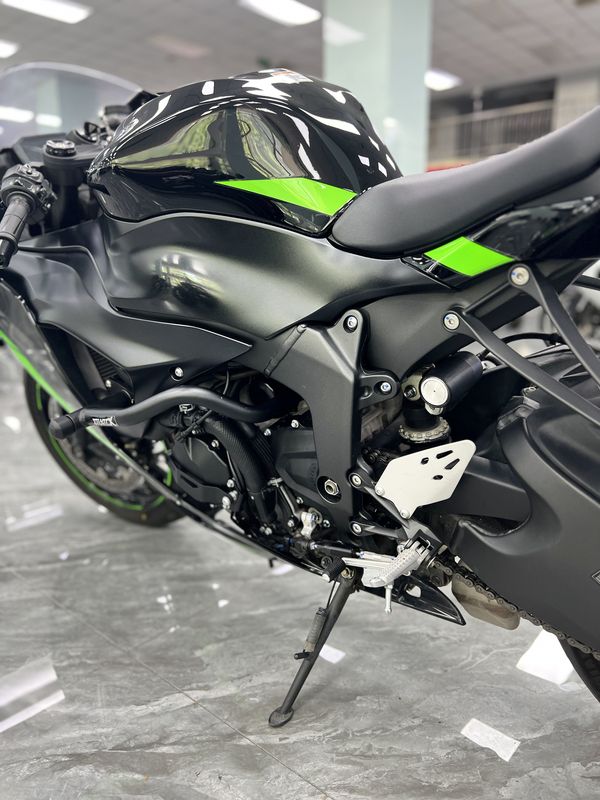 二手川崎Ninja ZX-6R 