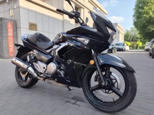 二手豪爵铃木骊驰 GW250