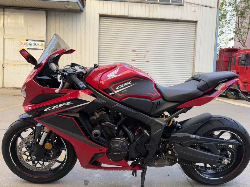 二手本田CBR650R