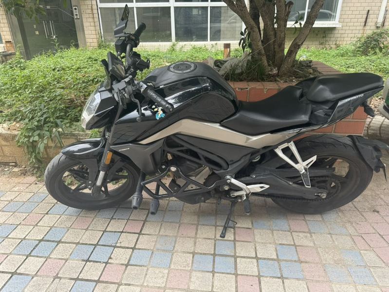 二手春风250NK
