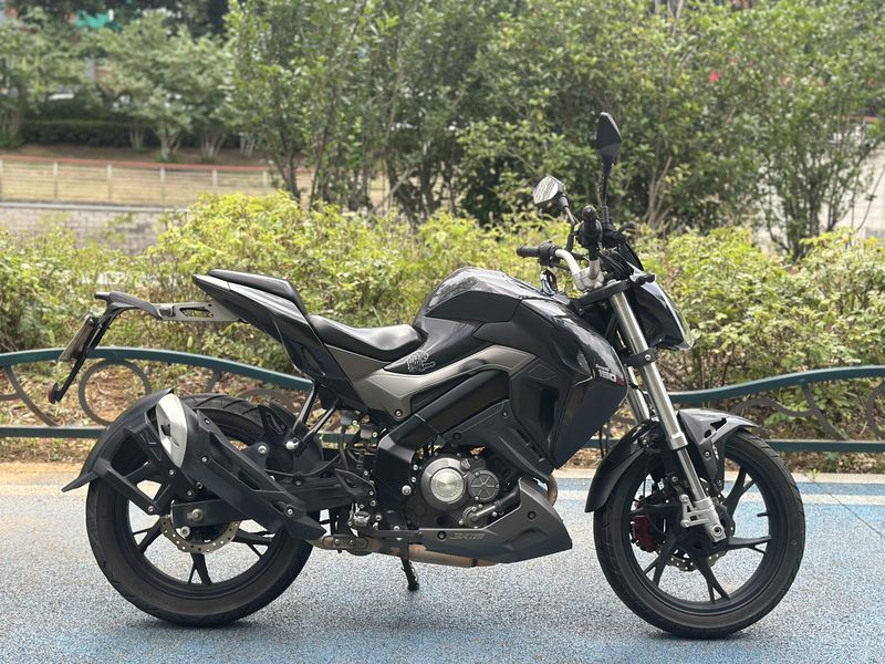 二手贝纳利小迅龙 BN150S