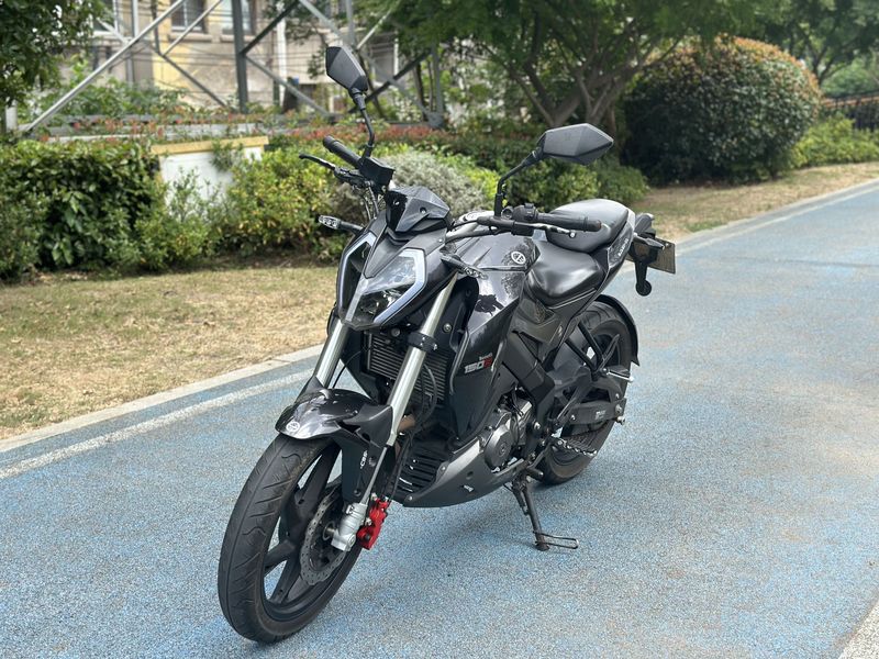 二手贝纳利小迅龙 BN150S