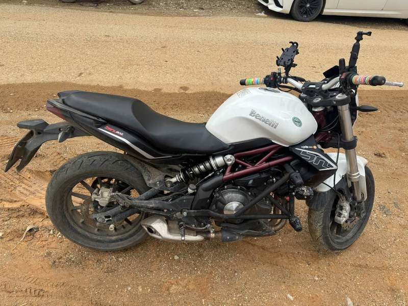 二手贝纳利蓝宝龙 BN302S