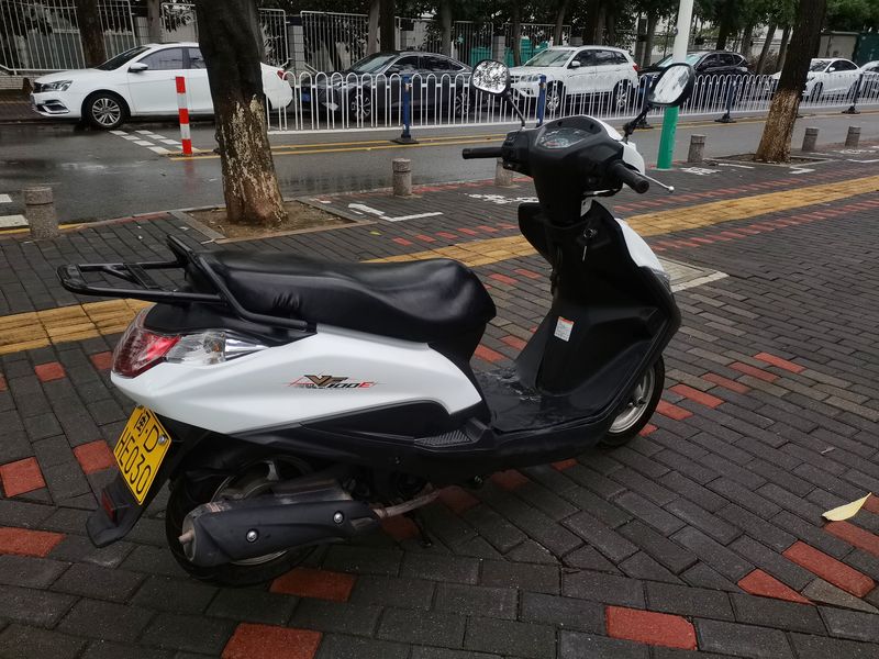 二手豪爵VF100