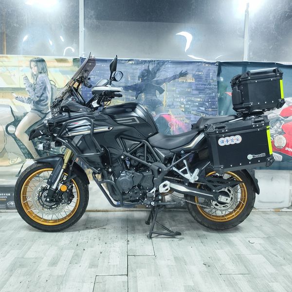 二手贝纳利TRK552