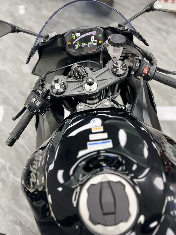 二手川崎Ninja ZX-6R 