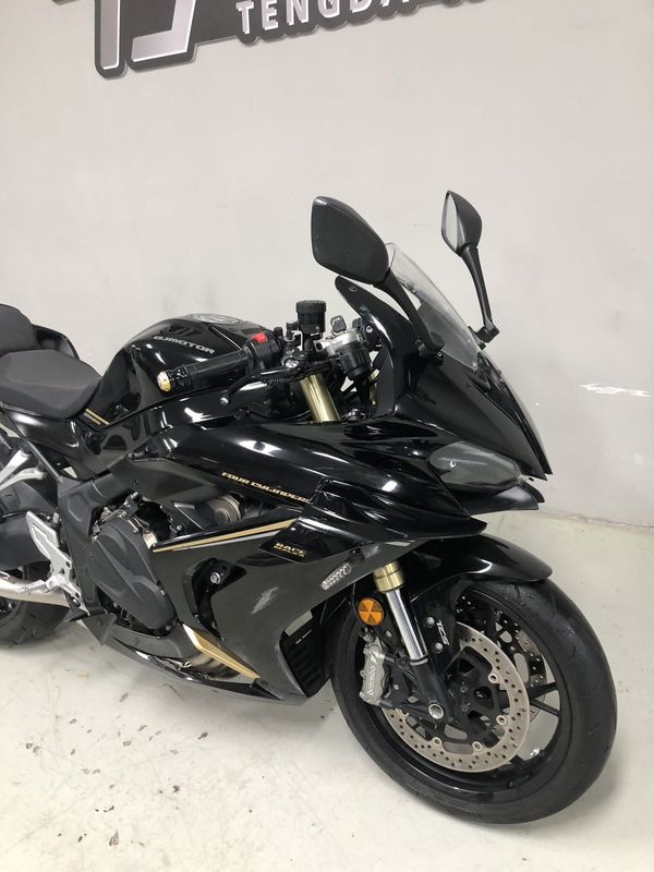 二手QJMOTOR赛800