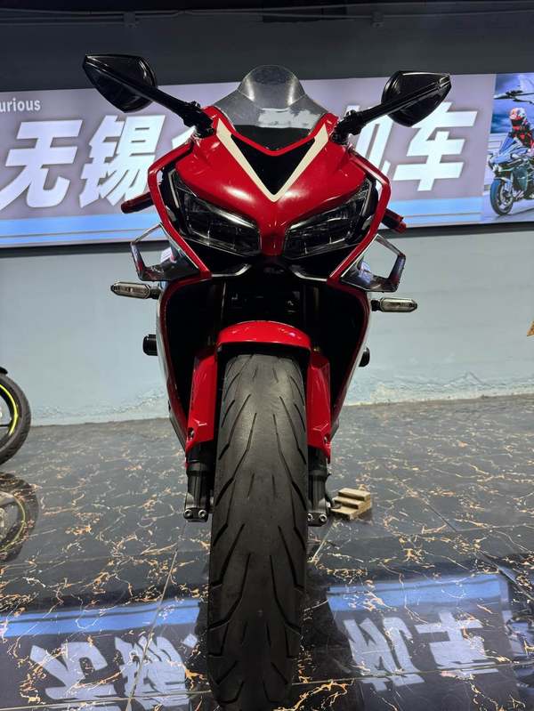二手本田CBR650R