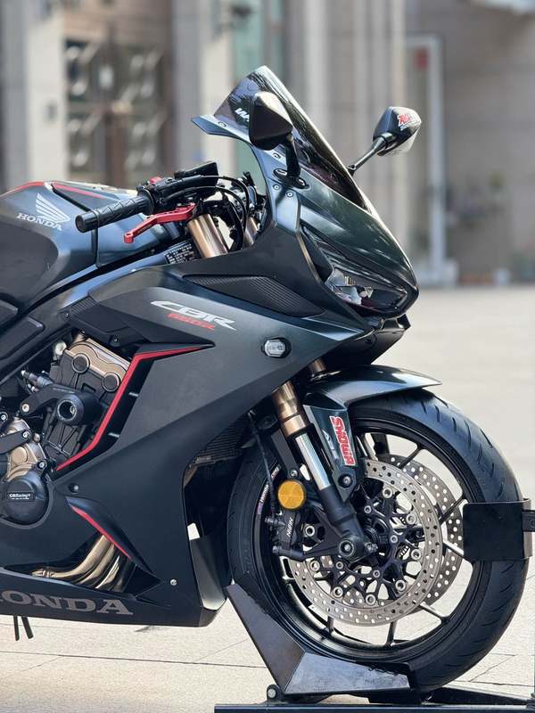 二手本田CBR650R
