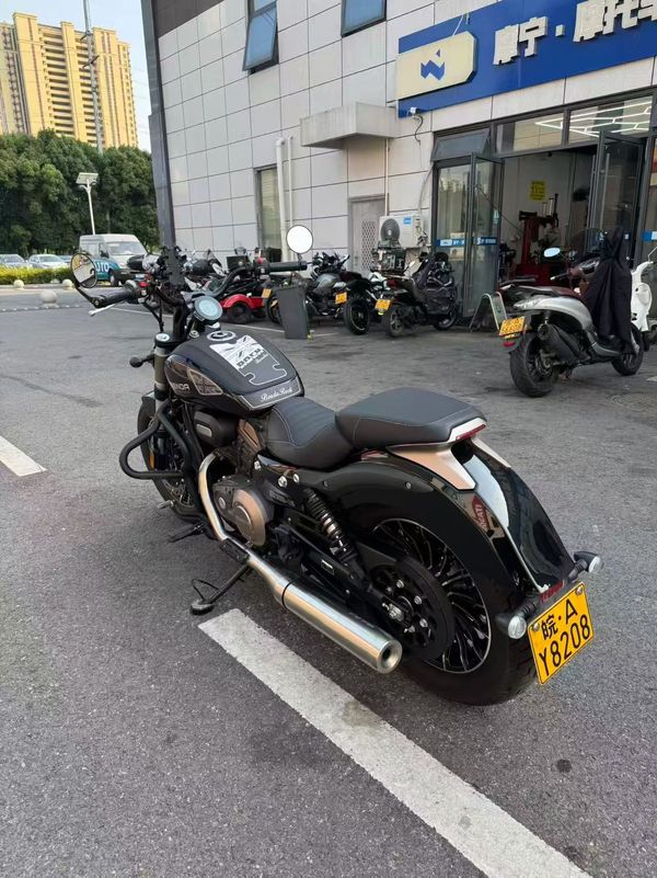 二手奔达Rock300 灰石