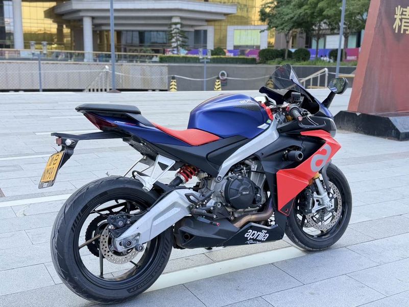 二手阿普利亚RS 660 