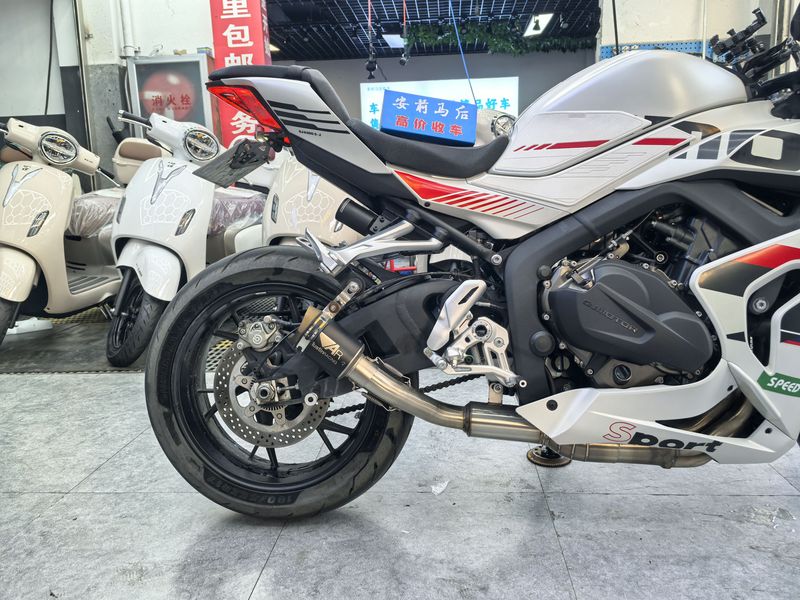 二手QJMOTOR赛800