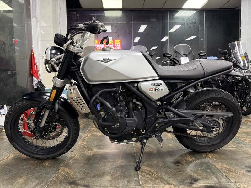 二手高金GK500