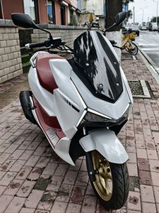 二手猎变闪电狗150