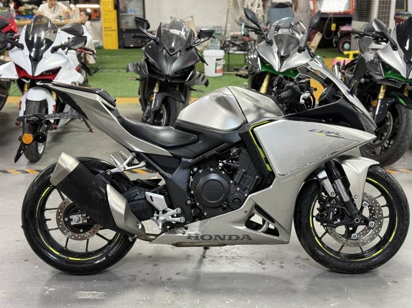 二手本田CBR500R Four