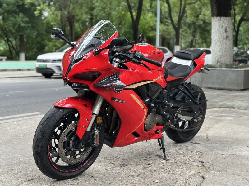 二手QJMOTOR赛600