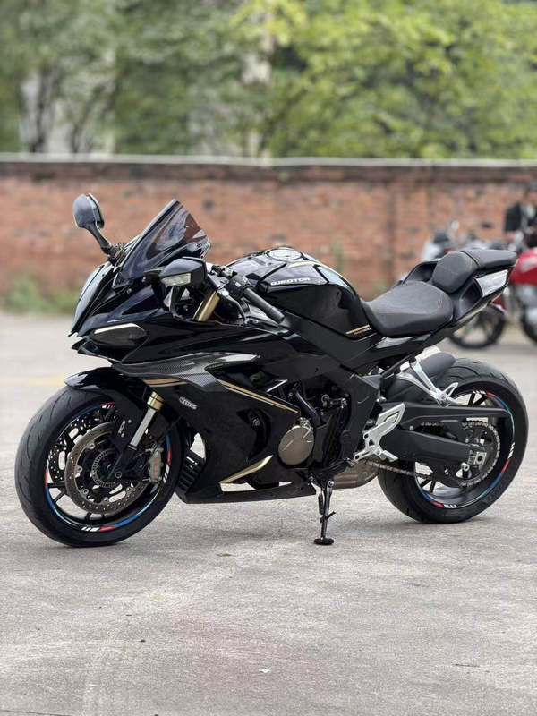 二手QJMOTOR赛800