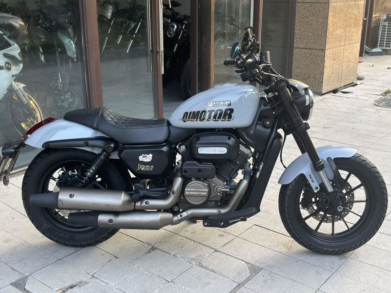 二手QJMOTOR闪300