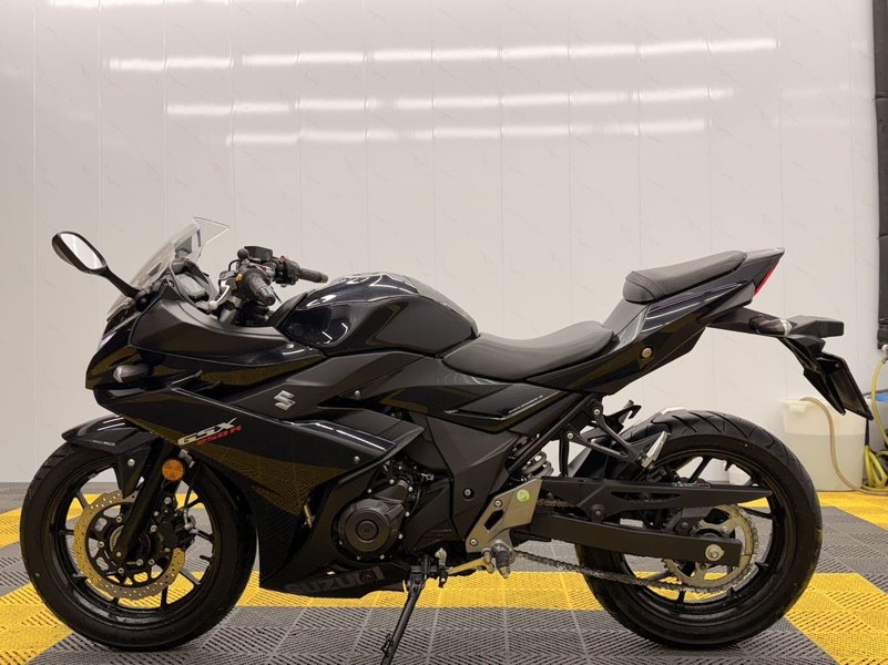 二手豪爵铃木GSX250R