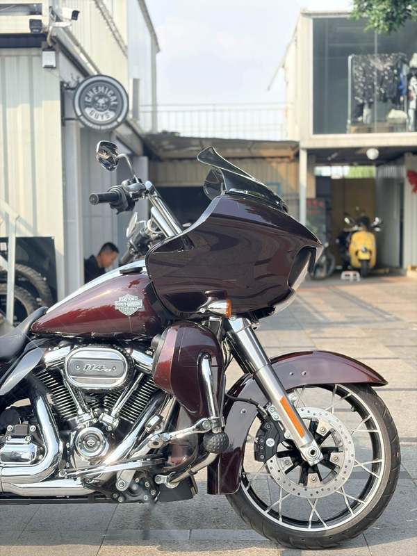 二手哈雷戴维森公路滑翔 Road Glide