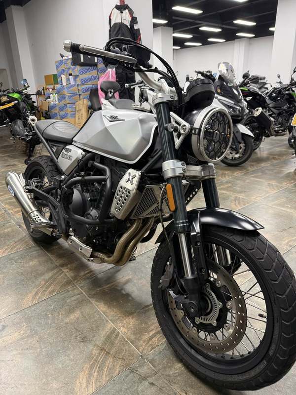 二手高金GK500