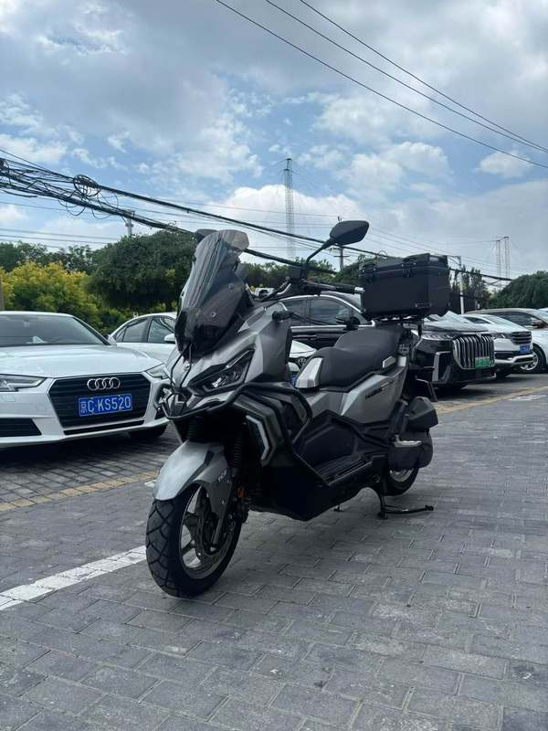 二手三阳哈士奇 Husky ADV150