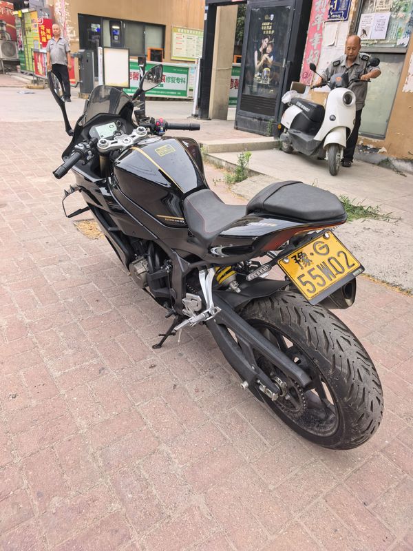 二手QJMOTOR赛800