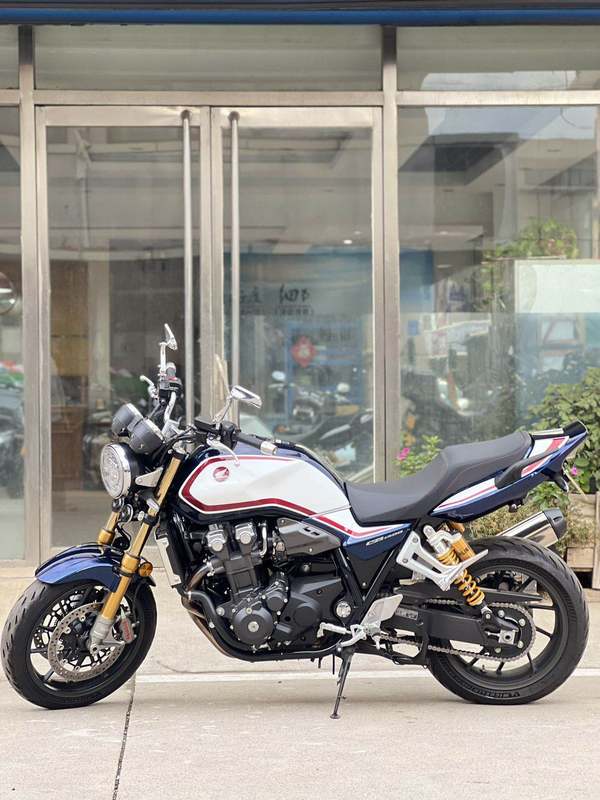 二手本田CB1300 Super Four