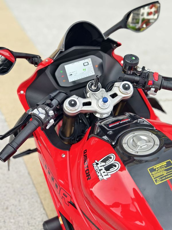 二手QJMOTOR赛600