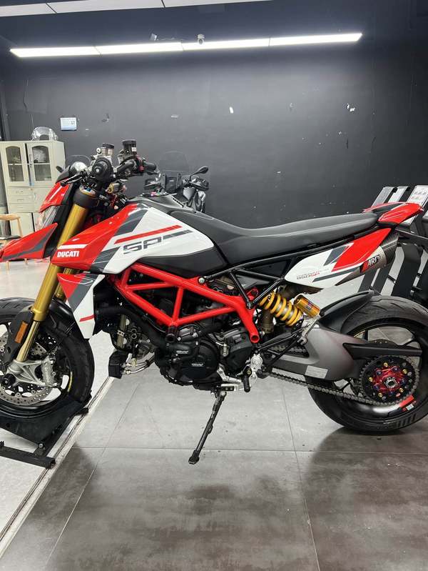 二手杜卡迪Hypermotard 950