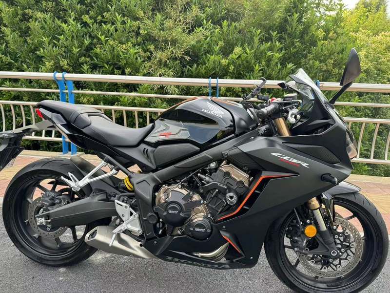 二手本田CBR650R
