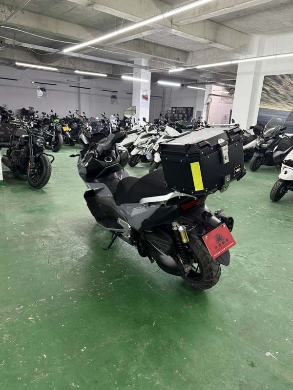 二手大阳V锐 ADV350