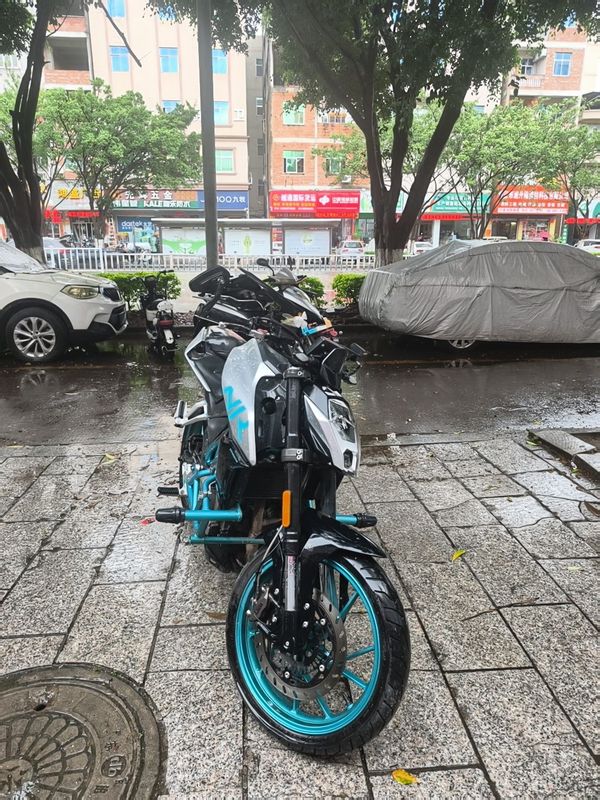 二手春风250NK