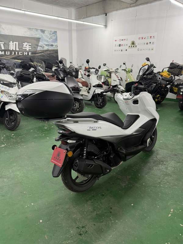 二手豪爵UHR150