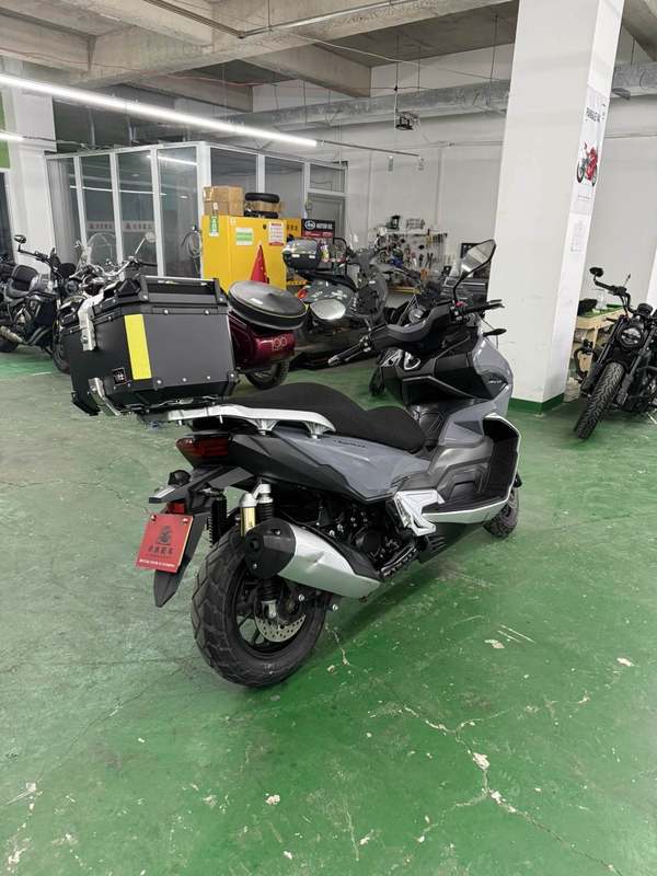 二手大阳V锐 ADV350