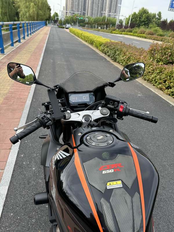 二手本田CBR650R