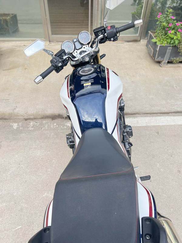 二手本田CB1300 Super Four