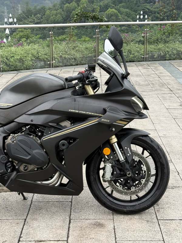 二手QJMOTOR赛800