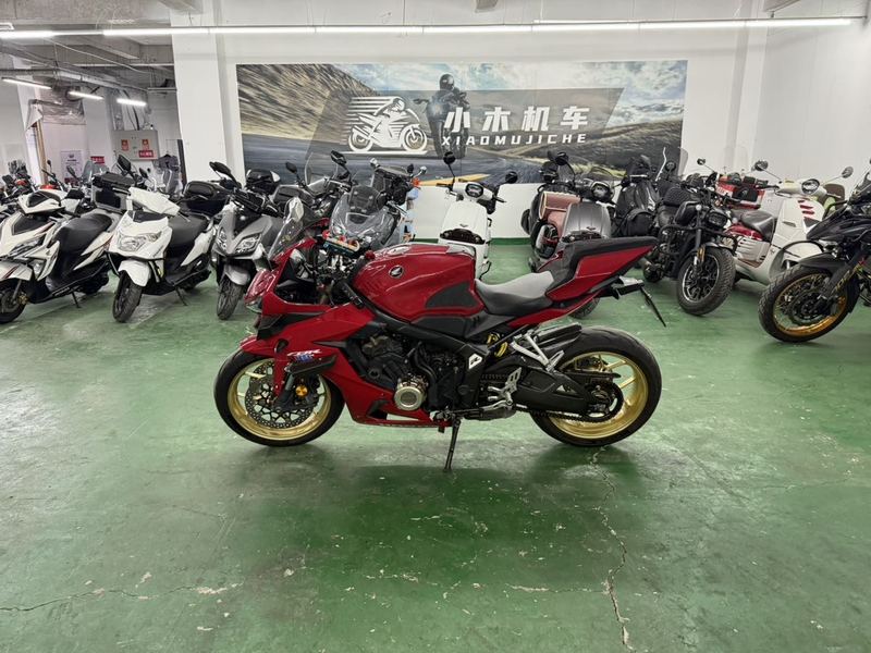 二手本田CBR650R