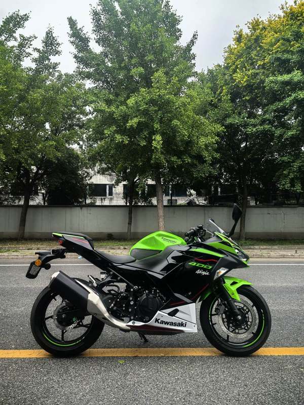 二手川崎Ninja 400