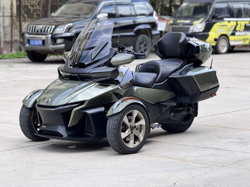 二手庞巴迪Spyder RT