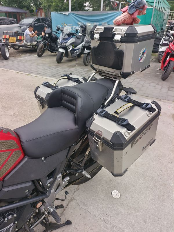 二手豪爵铃木DL250