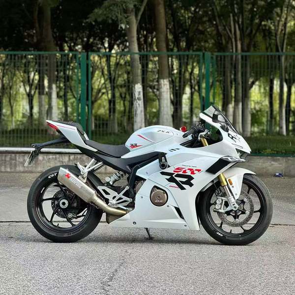 二手张雪机车500RR