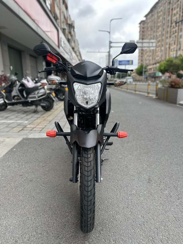 二手五羊本田帅影150