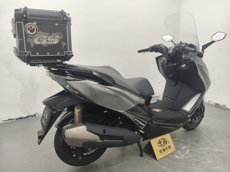 二手QJMOTOR鸿250